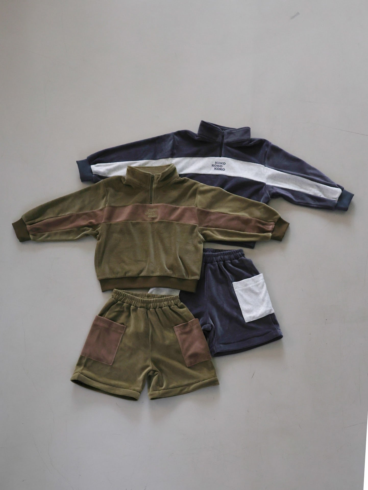 velours half zip set up