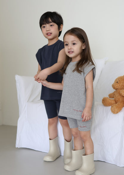 silky half nosleeve T