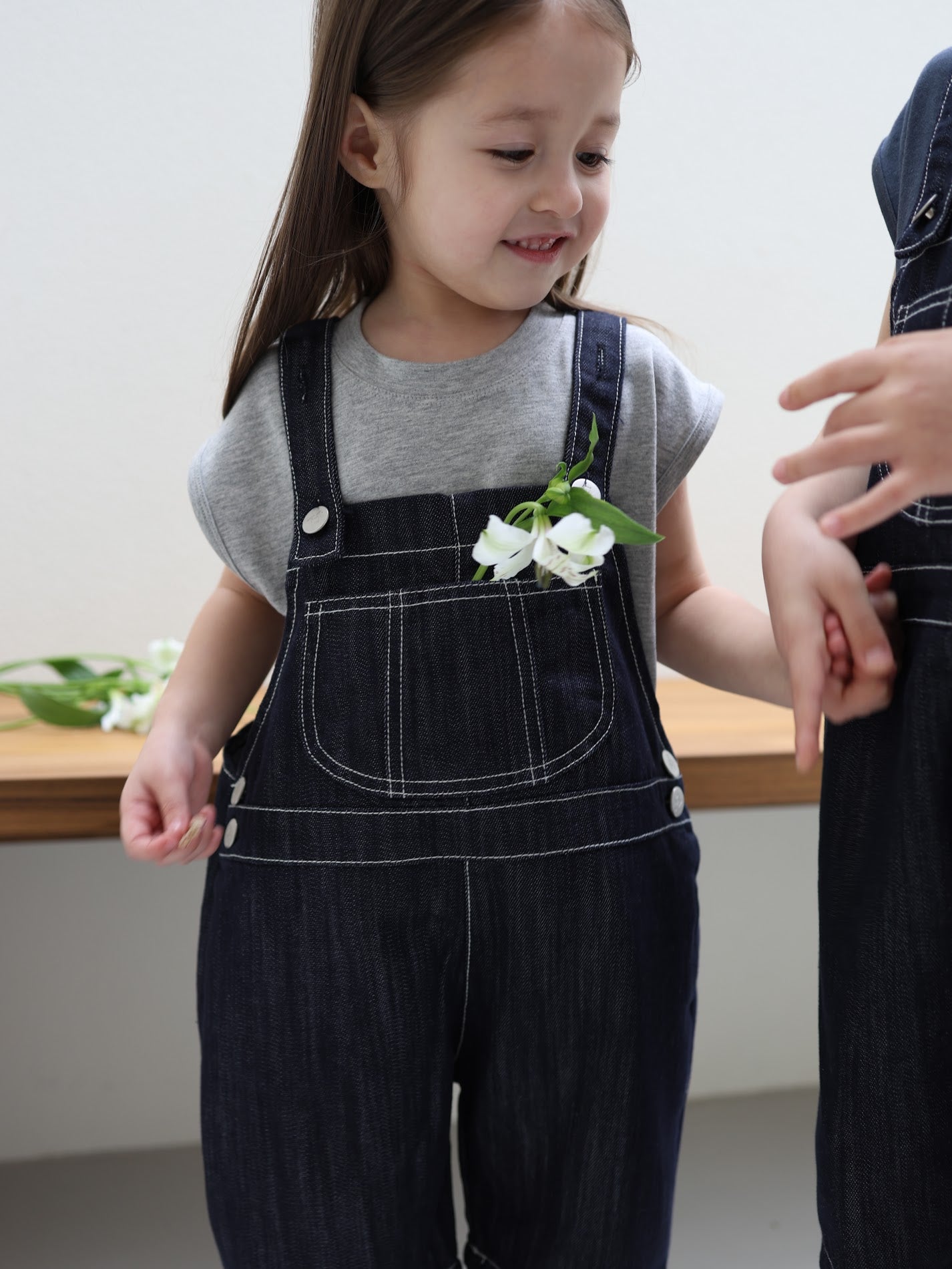 silky half nosleeve T