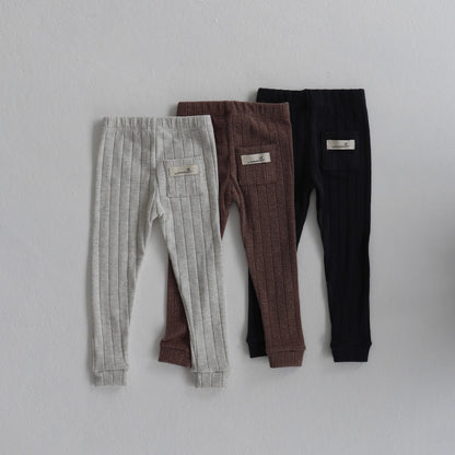 snowflake pocket leggings