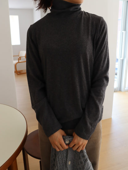 marshmallow middle neck tops