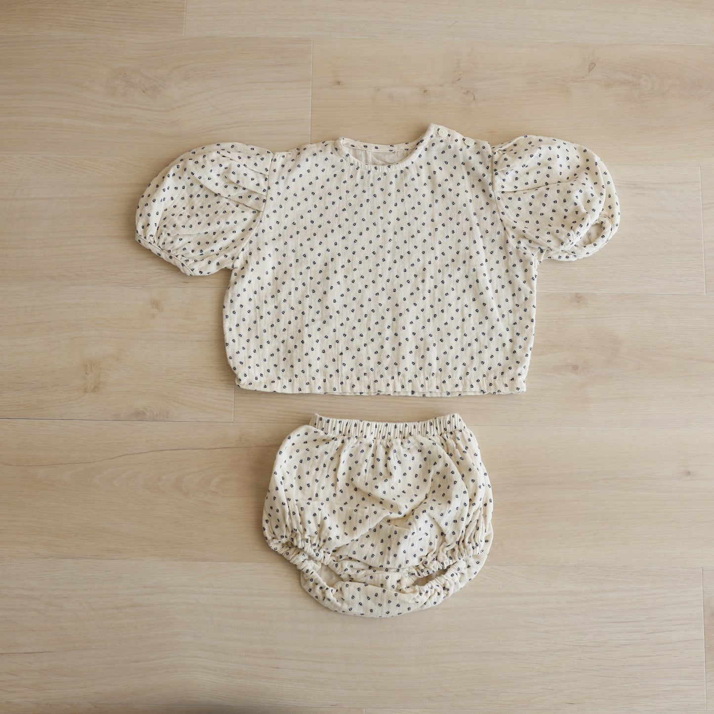 koko yacht baby gauze bloomers set