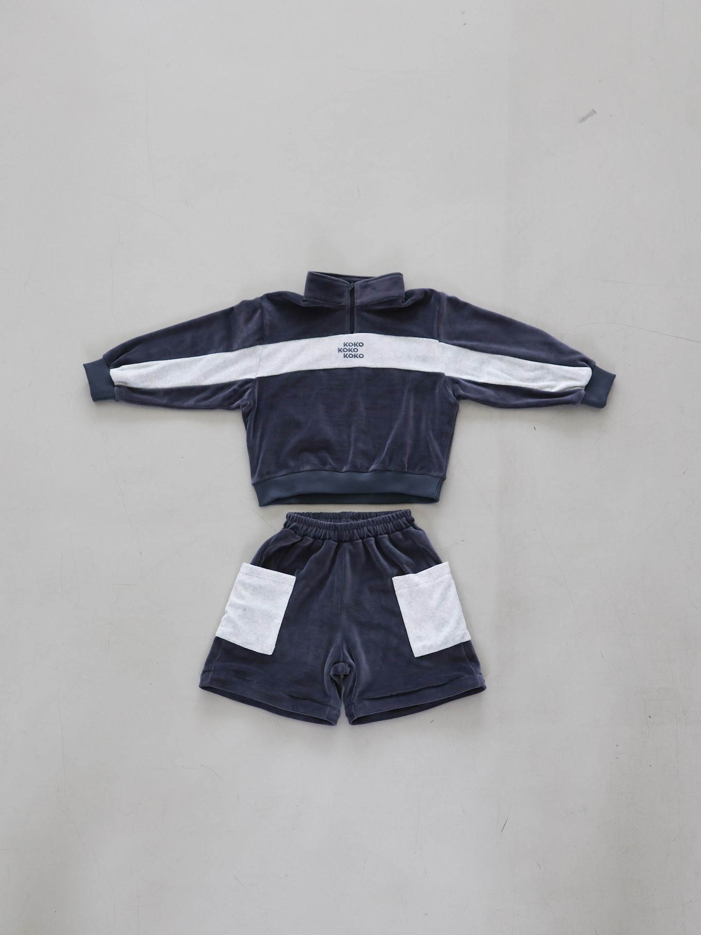 velours half zip set up