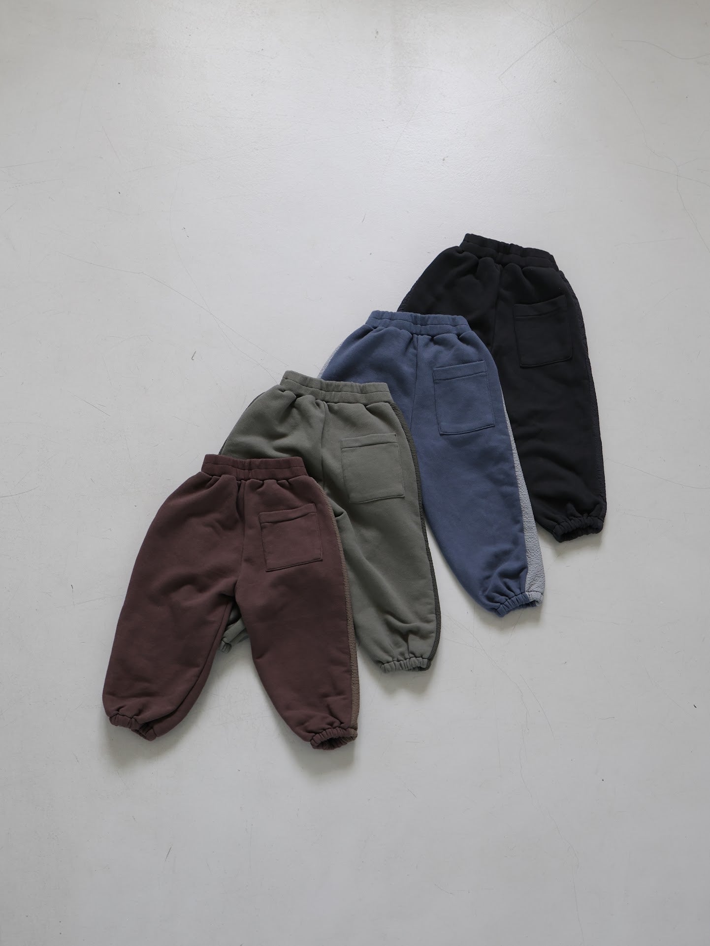 side check jogger pants