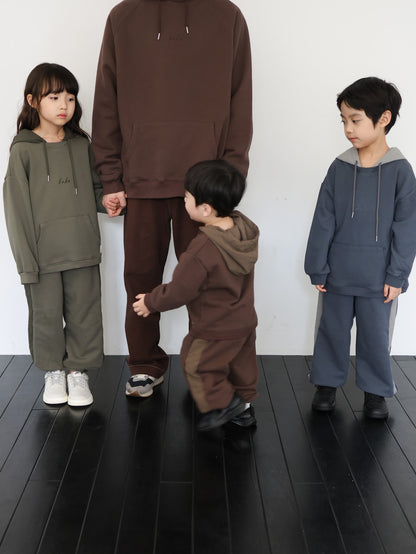 side check jogger pants