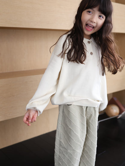 clover collar knit tops