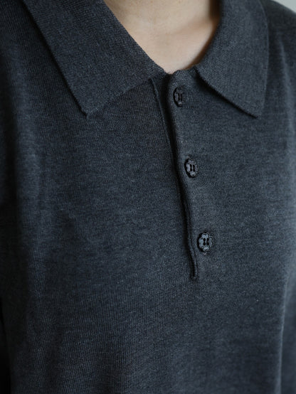 clover collar knit tops