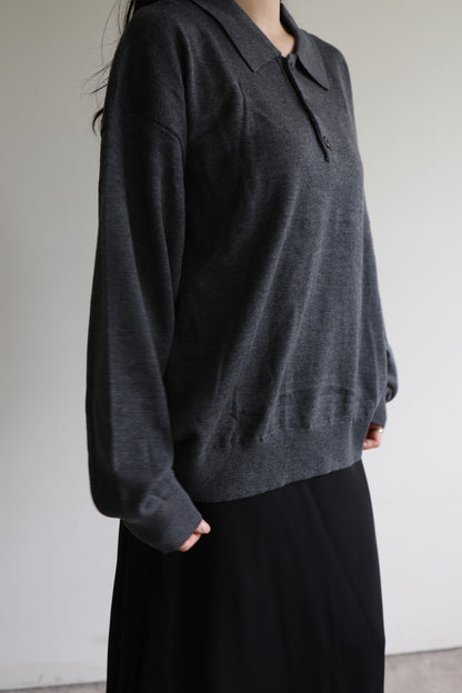 clover collar knit tops