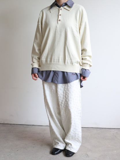 clover collar knit tops