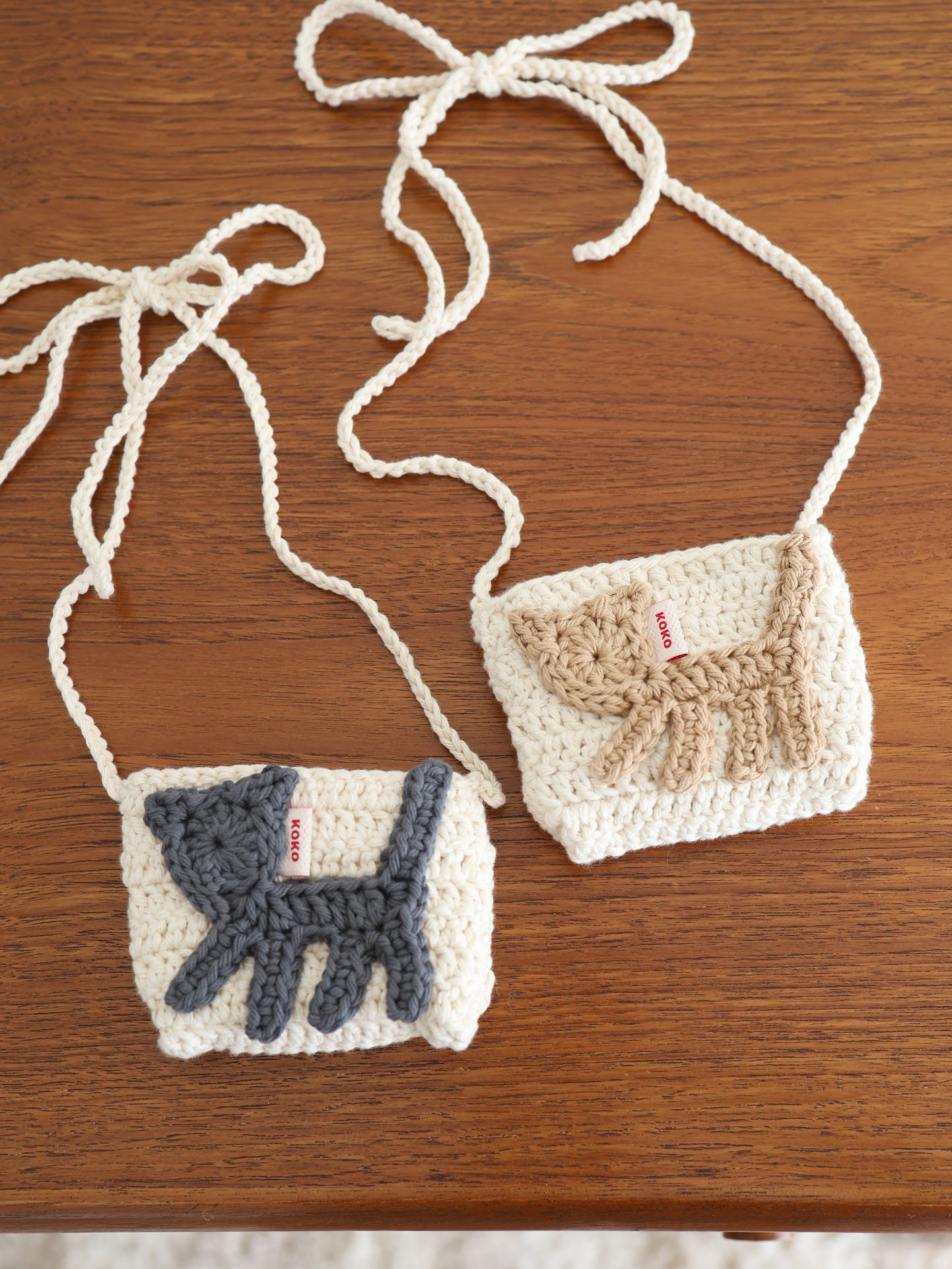 hand made CAT pochette