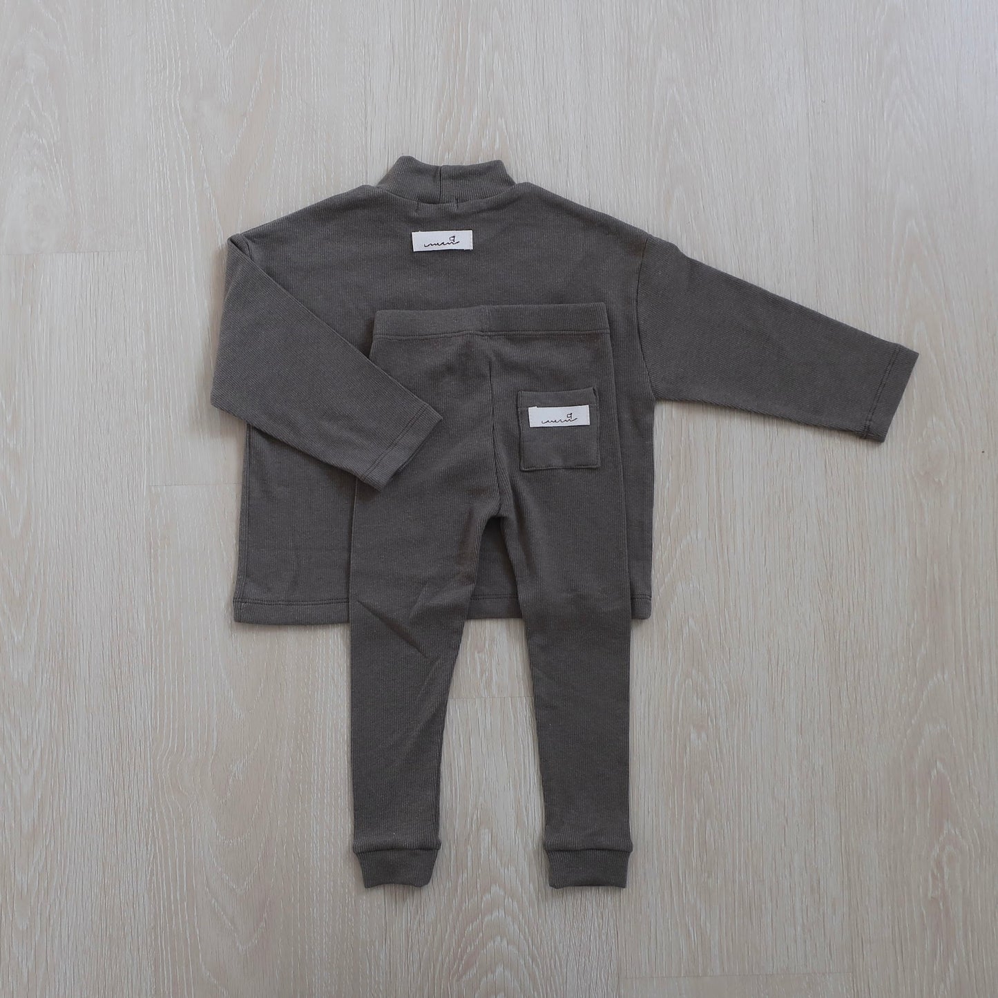 marshmallow middle neck tops / kids,Jr