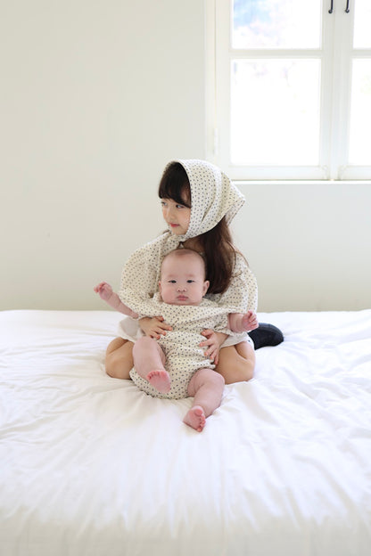 koko yacht baby gauze bloomers set