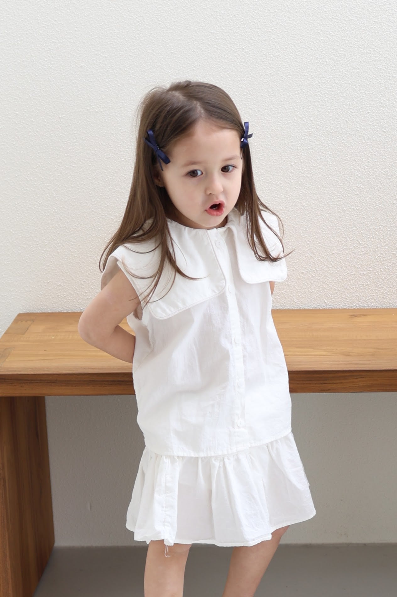 sailor nosleeve blouse
